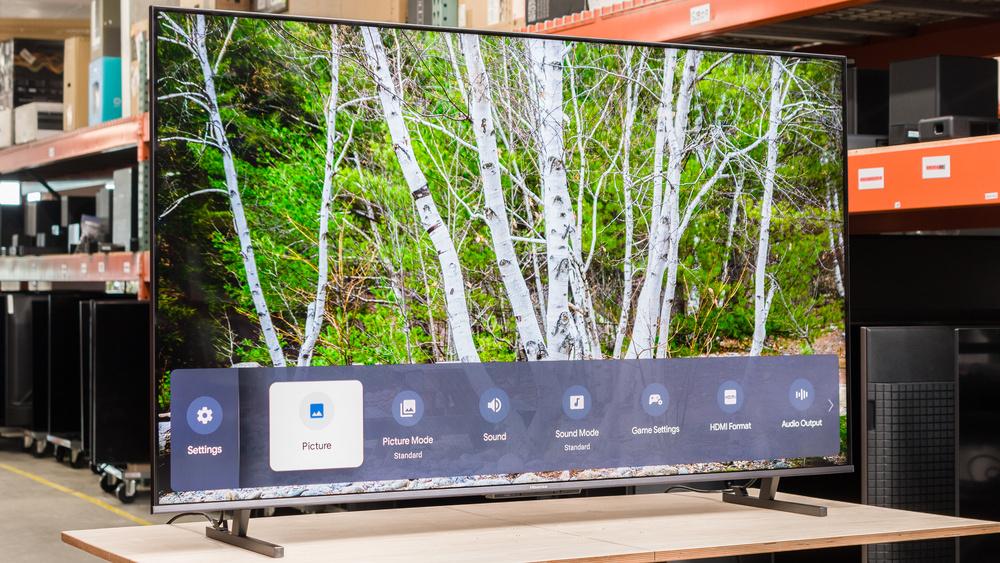 Hisense U8K 65" (Mini-LED ULED)